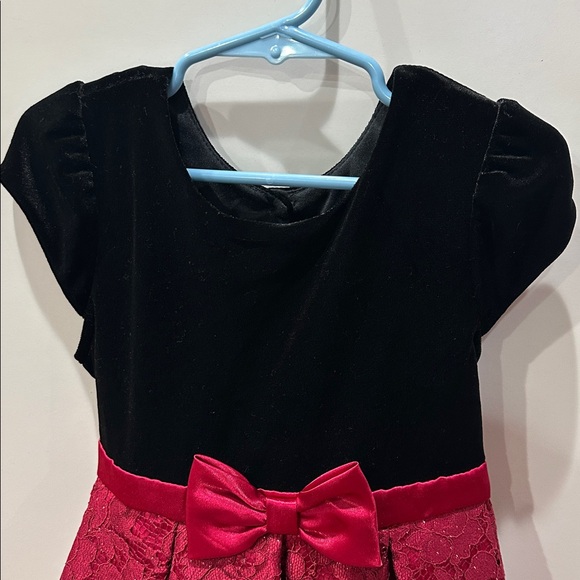 Jona Michelle Black Velvet Dress Size 5 - Picture 2 of 8